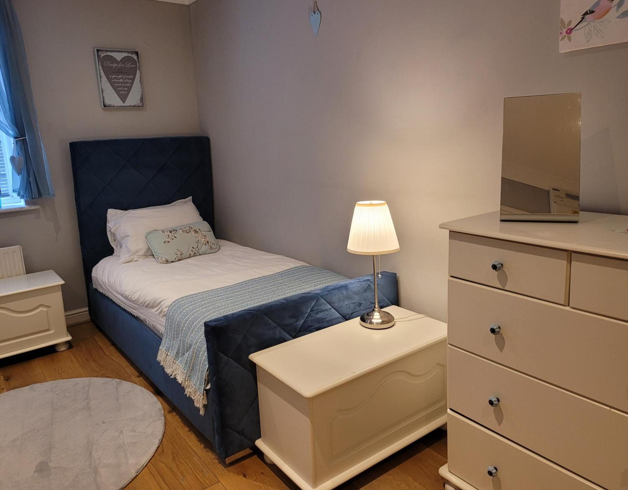 Three Bedroom Apartment By Beautiful Park Londra Dış mekan fotoğraf