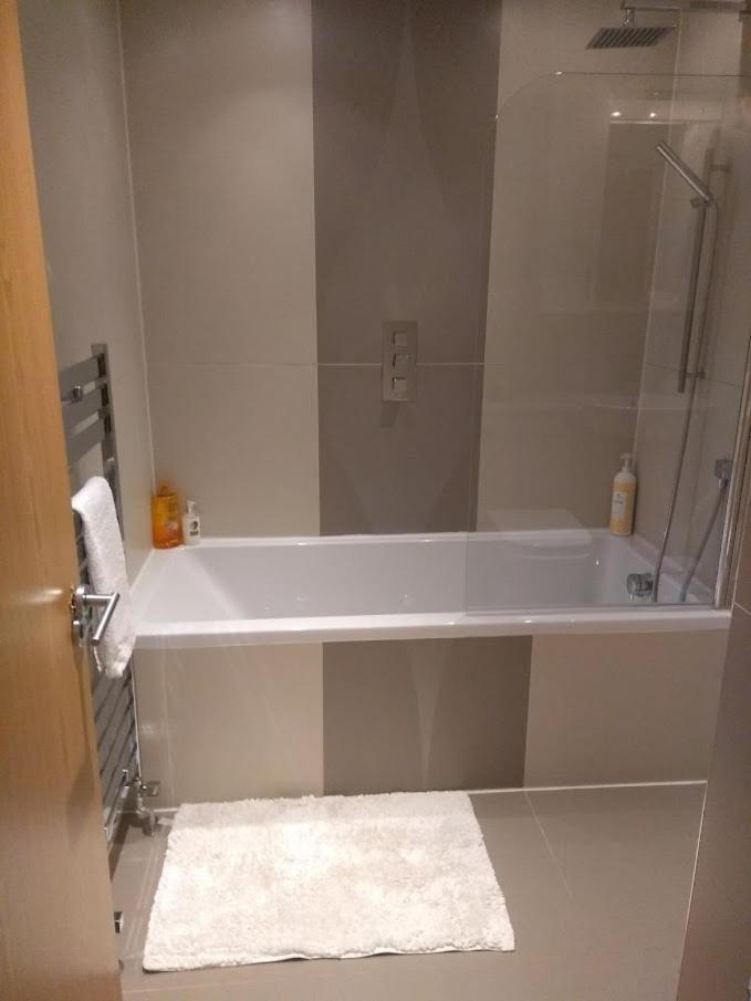 Three Bedroom Apartment By Beautiful Park Londra Dış mekan fotoğraf