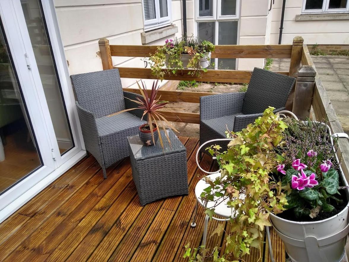 Three Bedroom Apartment By Beautiful Park Londra Dış mekan fotoğraf